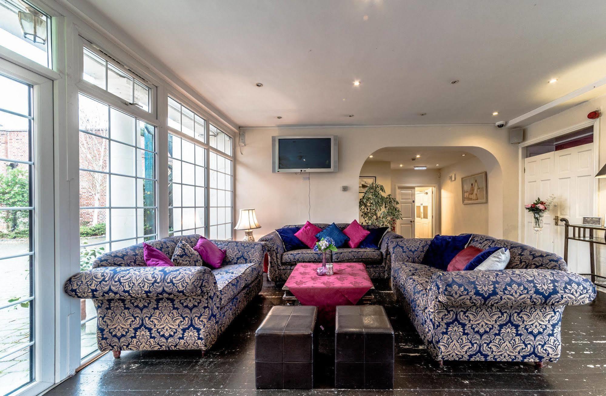 סלאו Baylis House Hotel מראה חיצוני תמונה